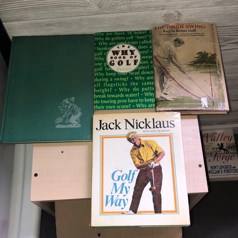 4 golf books that will help you master the game of golf!